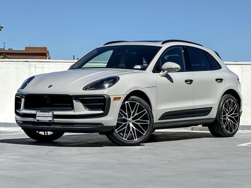Chalk 2025 Porsche Macan Macan
