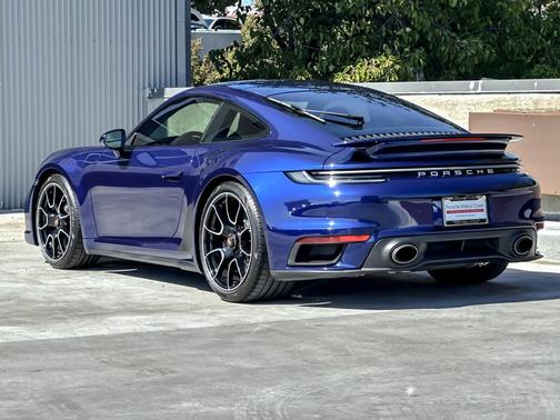 2021 Porsche 911 Turbo S