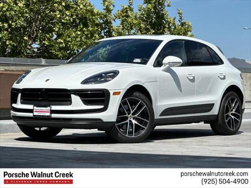2025 Porsche Macan Base