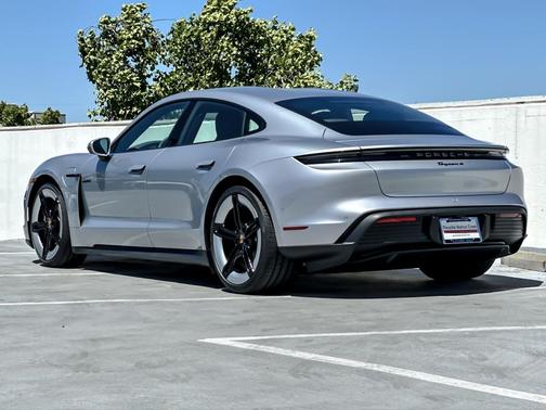 DOLOMITE SILVER 2026 Porsche Taycan 4