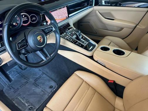 2021 Porsche Panamera