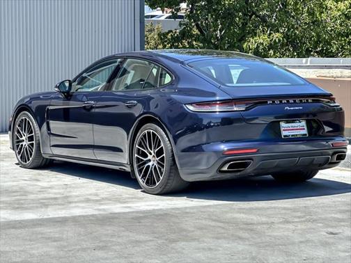 2021 Porsche Panamera