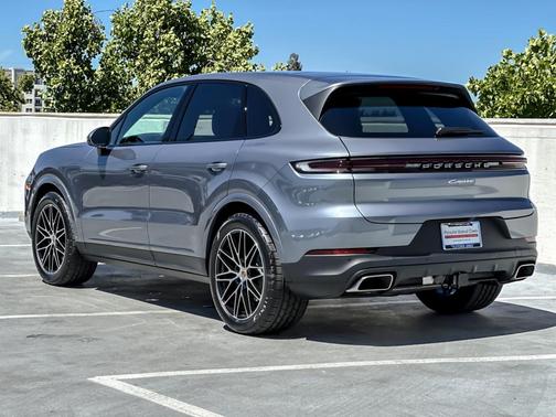 VANADIUM GREY 2026 Porsche Cayenne Cayenne