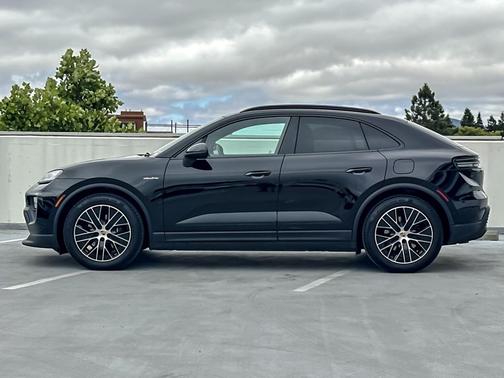 Black 2025 Porsche Macan Macan Electric 4