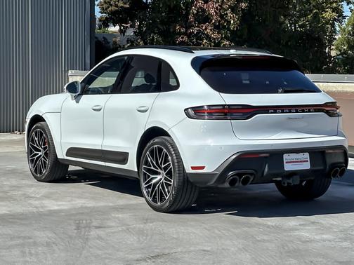 2023 Porsche Macan S