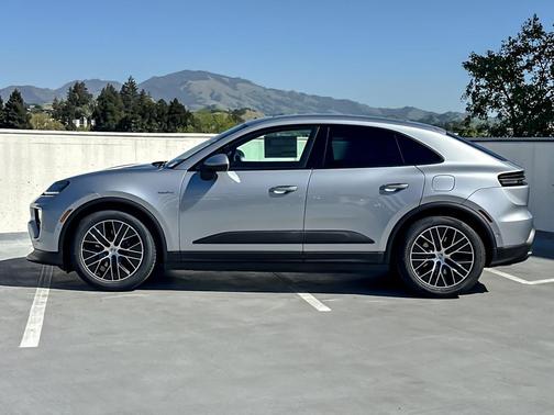 2026 Porsche Macan Electric
