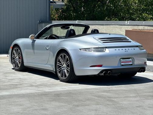 2016 Porsche 911 Carrera 4S Cabriolet