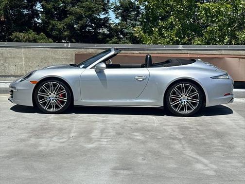 2016 Porsche 911 Carrera 4S Cabriolet