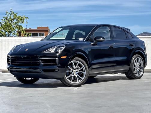 Black 2023 Porsche Cayenne Cayenne