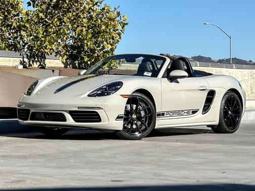 2025 Porsche 718 Boxster 