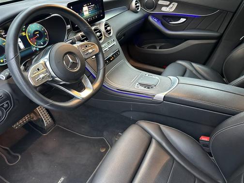 2022 Mercedes-Benz GLC 300 4MATIC
