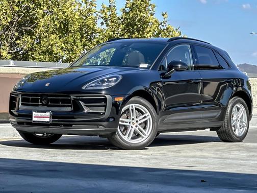 2023 Porsche Macan 