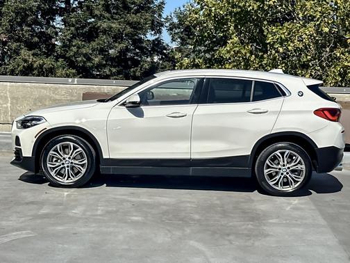 2020 BMW X2 sDrive28i