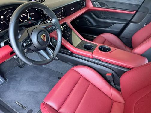 2024 Porsche Taycan 4S