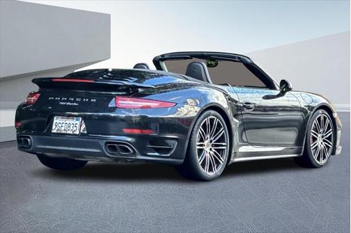 2015 Porsche 911 Turbo