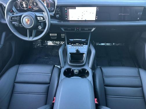 2026 Porsche Cayenne GTS