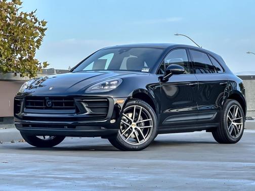 2026 Porsche Macan 