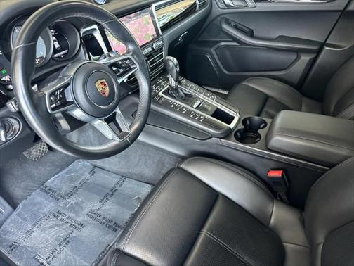 2020 Porsche Macan Base