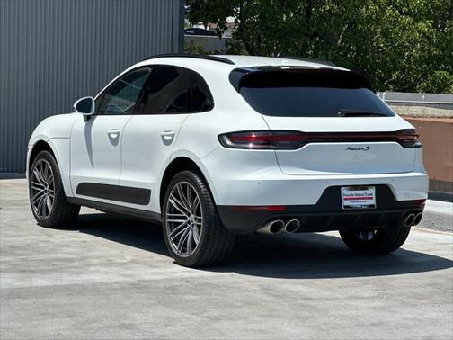 2020 Porsche Macan Base