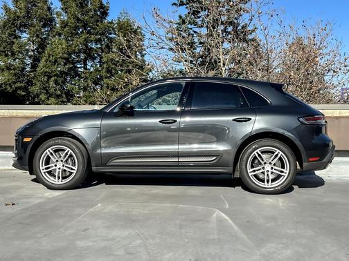 2023 Porsche Macan 