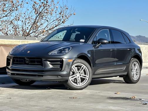 2023 Porsche Macan 