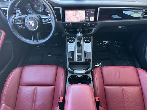 White 2023 Porsche Macan Macan