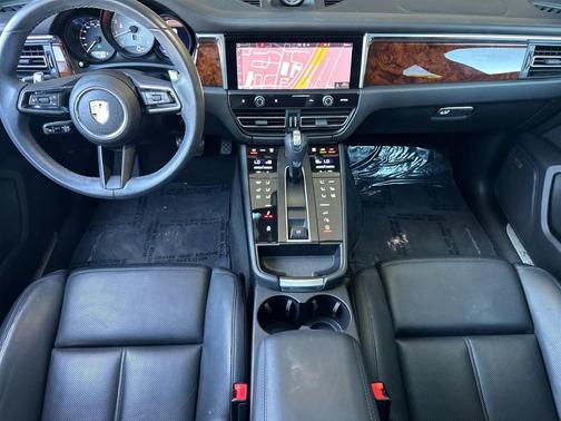 2023 Porsche Macan S