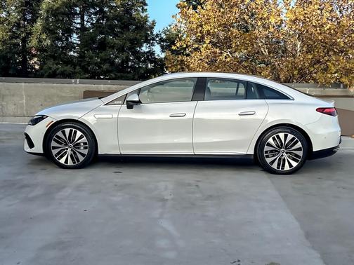 2023 Mercedes-Benz EQE 500 4MATIC+