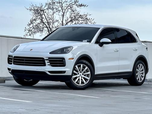 2022 Porsche Cayenne Cayenne