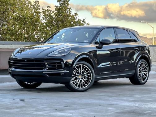 2023 Porsche Cayenne S
