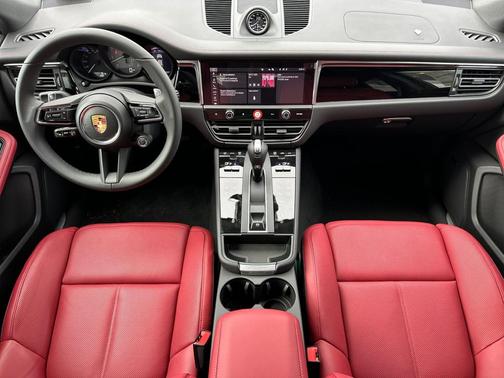 2026 Porsche Macan S