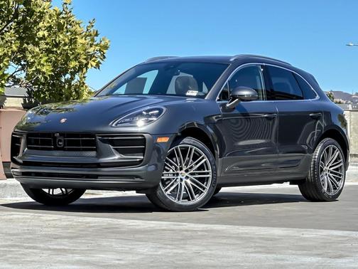 2025 Porsche Macan