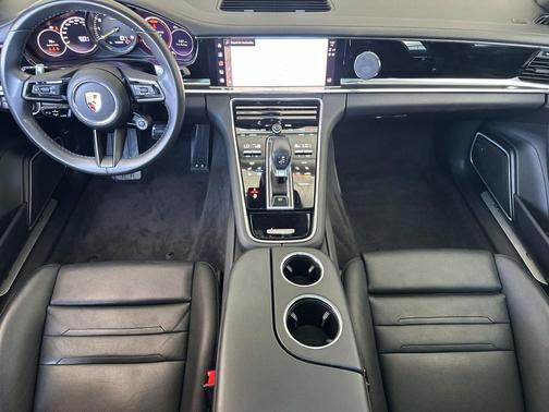 Black 2022 Porsche Panamera 4S