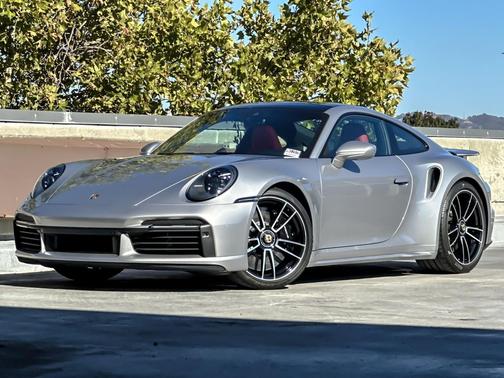 2024 Porsche 911 Turbo S
