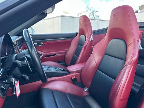 2018 Porsche 911 Turbo S