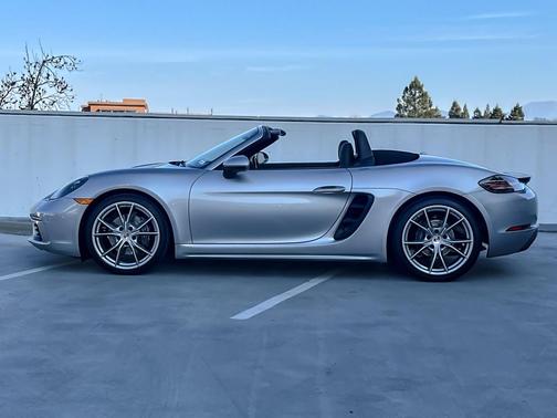 2017 Porsche 718 Boxster 