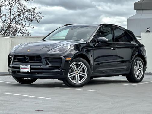 2025 Porsche Macan 
