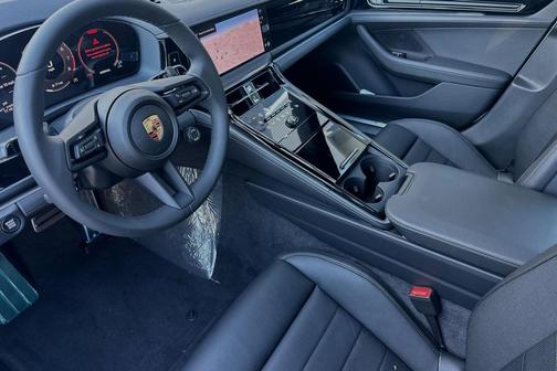 2025 Porsche Panamera