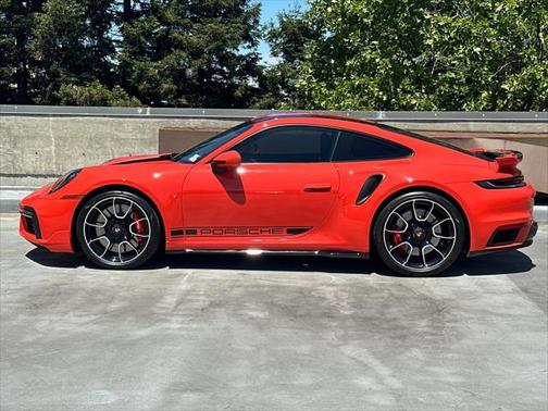 2021 Porsche 911 Turbo