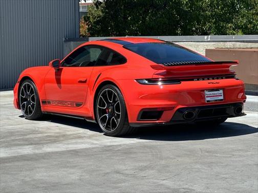 2021 Porsche 911 Turbo