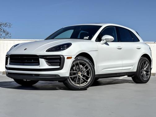 2022 Porsche Macan 