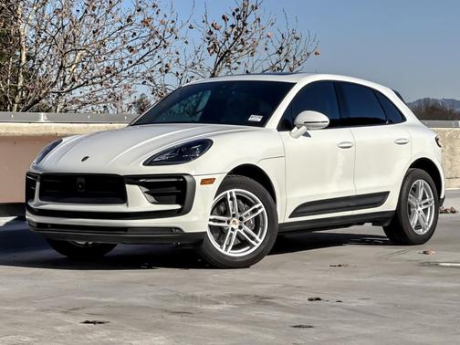 2024 Porsche Macan 