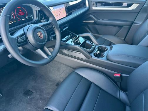 2026 Porsche Cayenne Cayenne