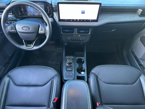 2025 Ford Maverick Lobo Standard