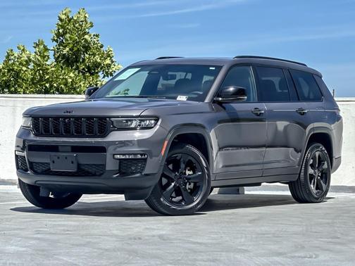 Baltic Gray Metallic Clearcoat 2025 Jeep Grand Cherokee L Limited