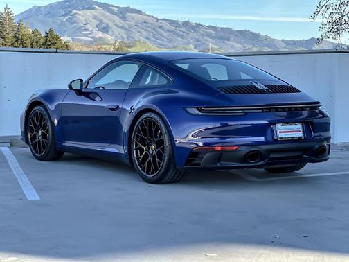 2024 Porsche 911 Carrera GTS