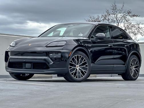 2025 Porsche Macan Electric