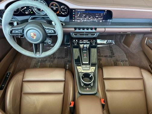 2022 Porsche 911 Carrera GTS