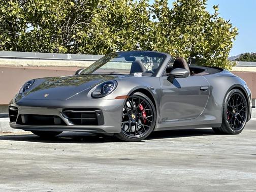 2022 Porsche 911 Carrera GTS