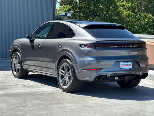 2025 Porsche Cayenne Cayenne